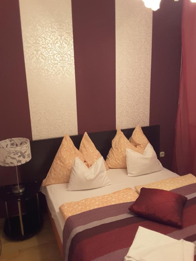 Isabell Apartments 杰尔 外观 照片